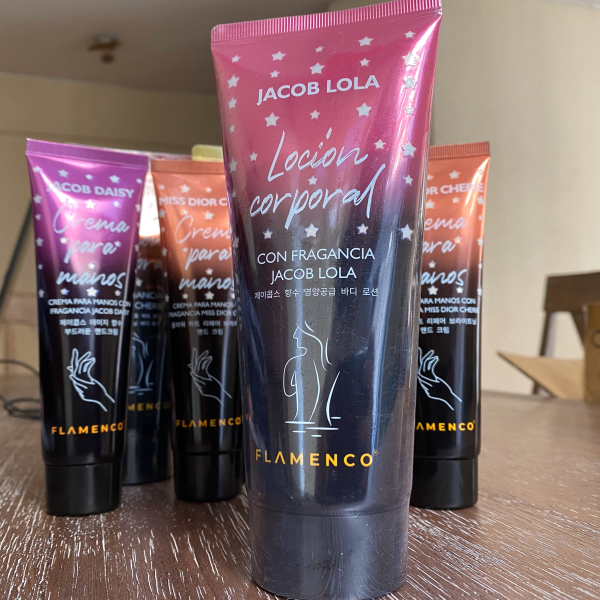 Loción corporal JACOB LOLA 220ml Flamenco - Imagen 2